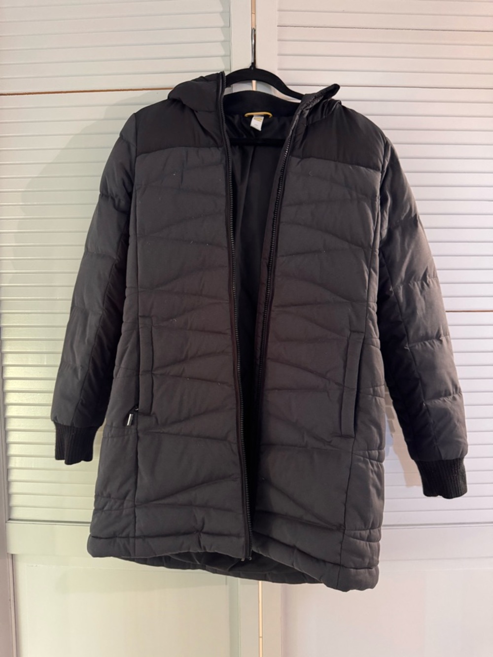 Lole Black Quilted Hooded duck feather Puffer Coat
